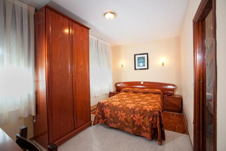Hotel La Paz ยาเนส ภายนอก รูปภาพ