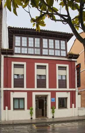 Hotel La Paz ยาเนส ภายนอก รูปภาพ